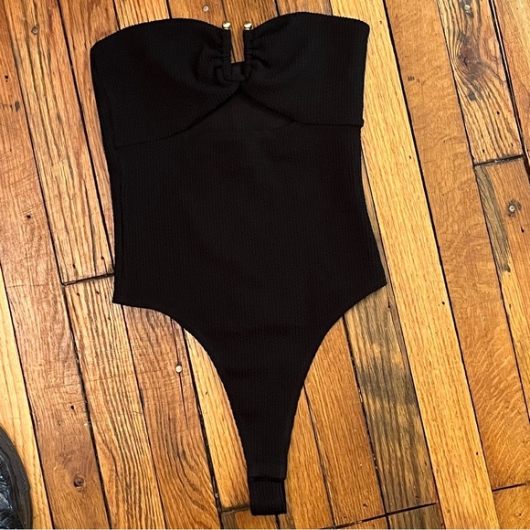 NWOT ASOS Black Strapless Bodysuit - Picture 1 of 4